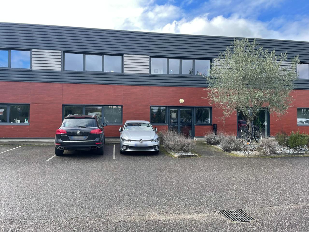 Local d'activité Marcilly-d'Azergues 1028m² Location local d'activité Marcilly-d'Azergues Rhône OLACT2426336 0